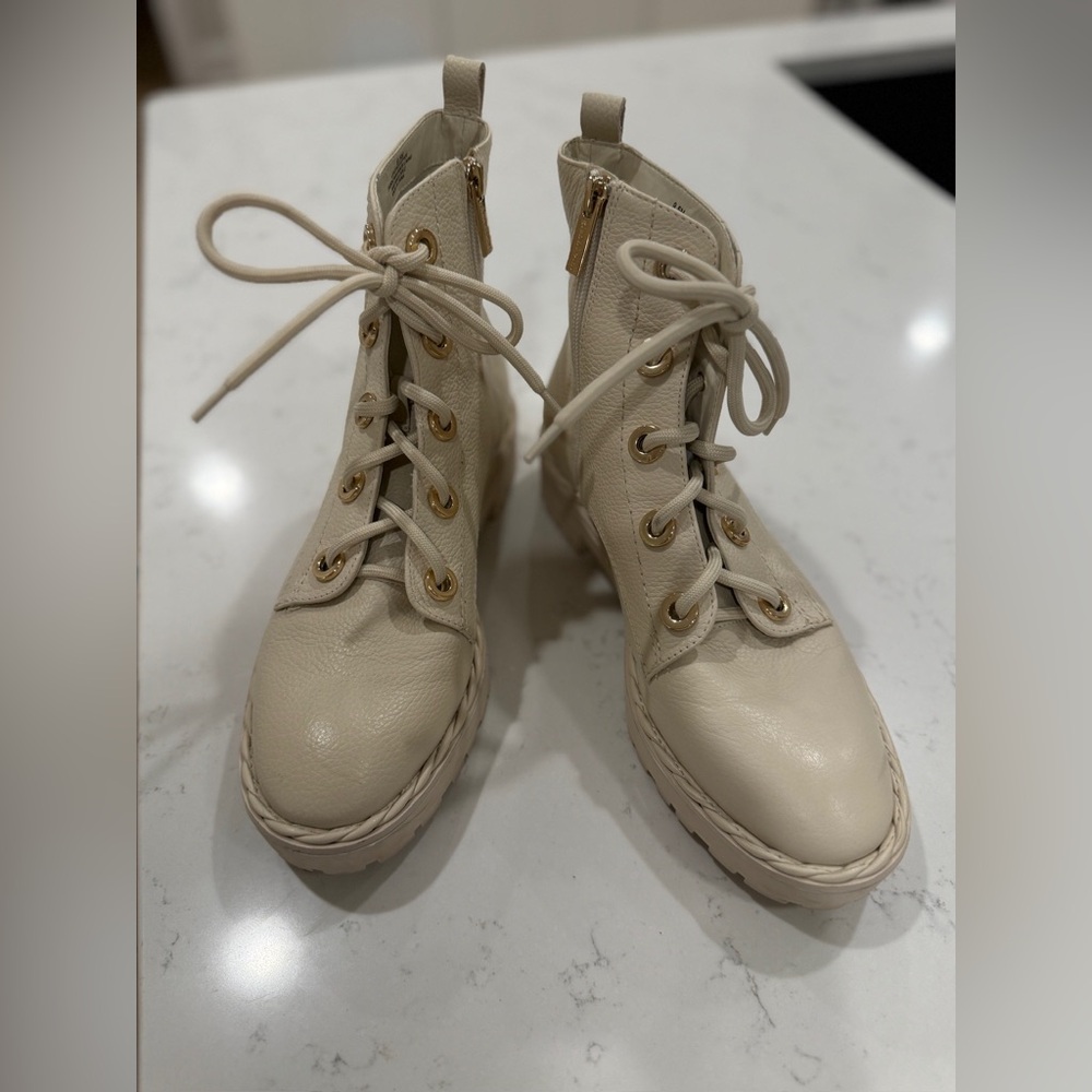 Gianni Bini Cream Lace-Up Women's Boots. No Box.